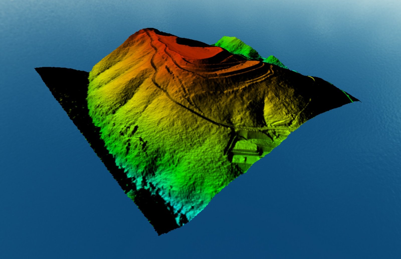 Modelo Digital do Terreno com curvas de nível extraídas do levantamento LiDAR